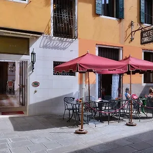 Canaletto Hotel