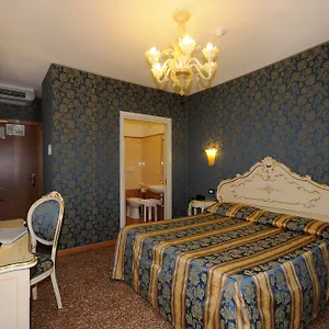 Il Mercante Di Hotel